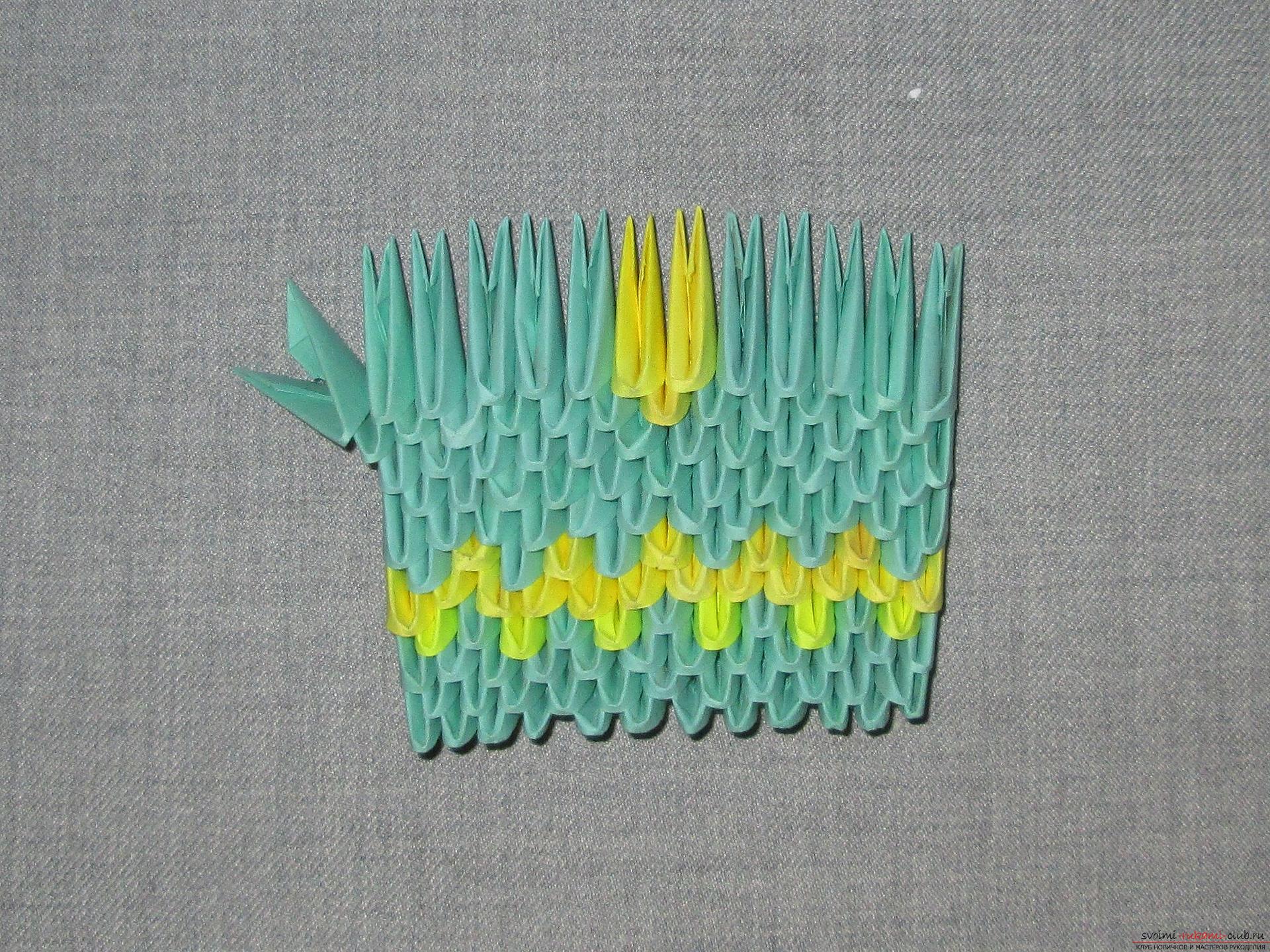 Мастер-класс оригами из модулей с пошаговой инструкцией изготовления варежки.. Фото №4